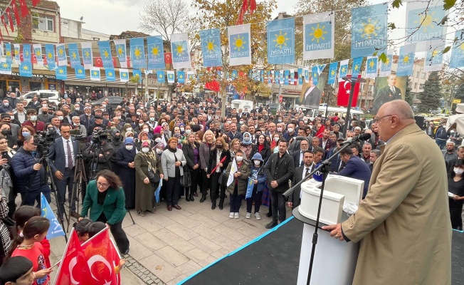 İYİ PARTİ’DEN YENİŞEHİR’DE GÖVDE GÖSTERİSİ