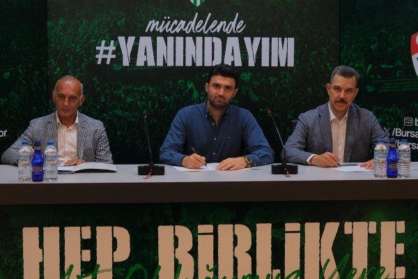Bursaspor'un Sağlık Sponsoru Doruk Sağlık Grubu oldu