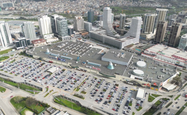 CarrefourSA Bursa AVM resmen satıldı ve Atış Yapı ile  ortakları aldı