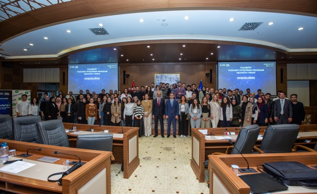 Büyükşehir Akıllı Şehir Akademisi’nde final heyecanı