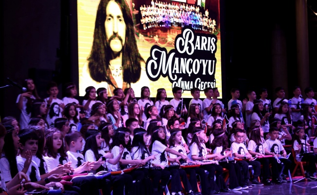 Barış Manço Osmangazi’de muhteşem konserle anıldı