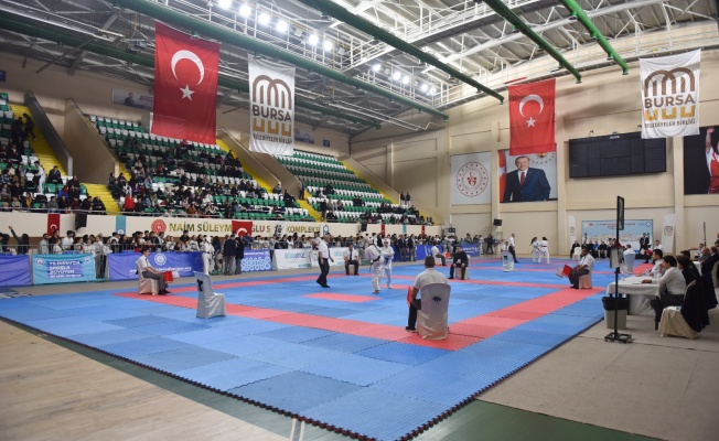 YILDIRIM’DA KARATE RÜZGÂRI