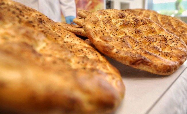 Bursa’da 450 gramlık BESAŞ Ramazan pidesi 20 TL