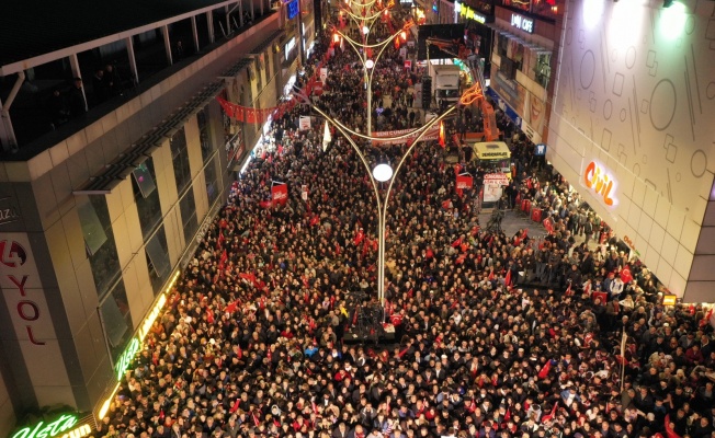 SALON VERMEDİLER, ERZİNCAN’IN CADDELERİ DOLDU TAŞTI