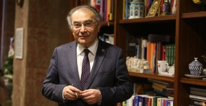 Prof. Dr. Nevzat Tarhan: Esnek düşünce Alzheirmer’dan koruyor!