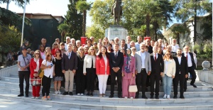 Bursa'da CHP'nin 101. kuruluş yılı kutlandı