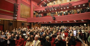 Bursa’da Feryal Öney ile türkü dolu gece