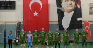 Türkiye Veteran Voleybol Turnuvası başladı