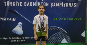 Osmangazili genç badmintoncudan gururlandıran başarı