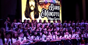 Barış Manço Osmangazi’de muhteşem konserle anıldı